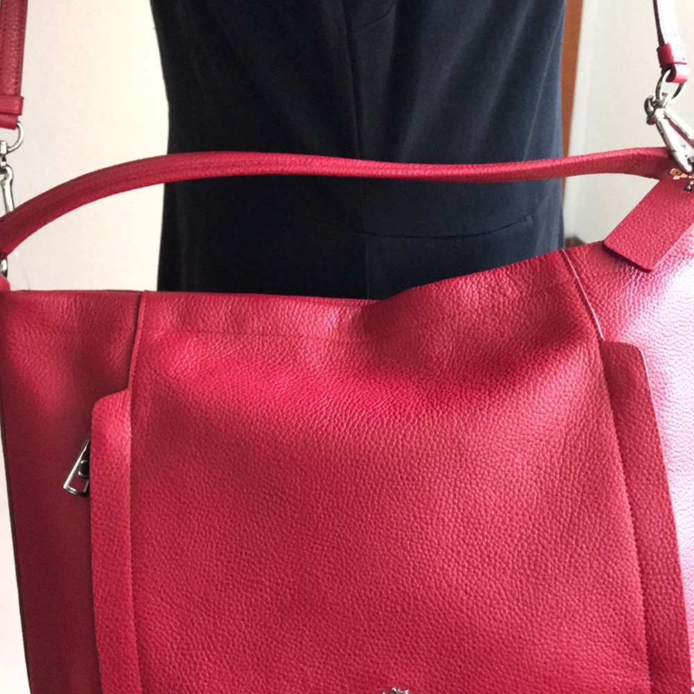 Coach purse - Picture 3 of 8